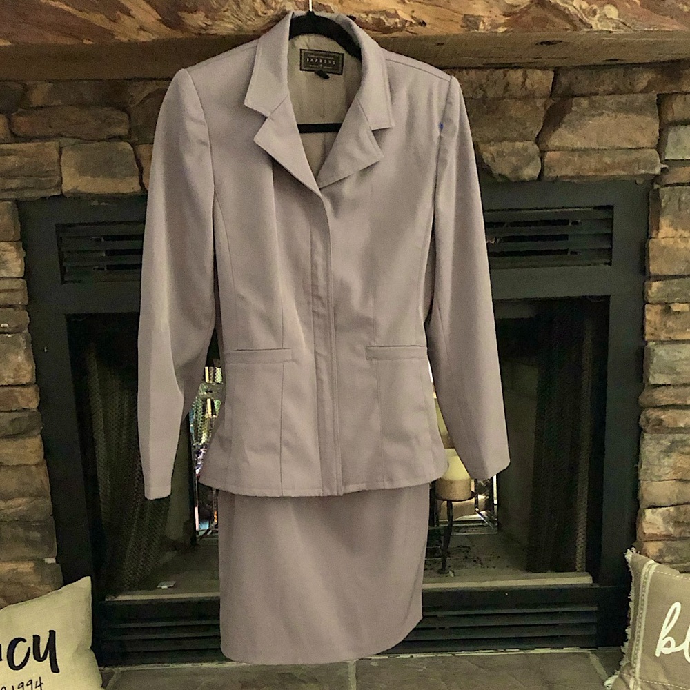Express Compagnie International 2pc suit